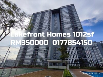 Lakefront Homes