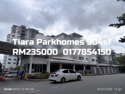 Tiara Parkhomes