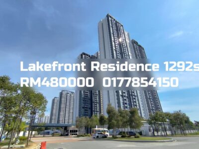 Lakefront Residence