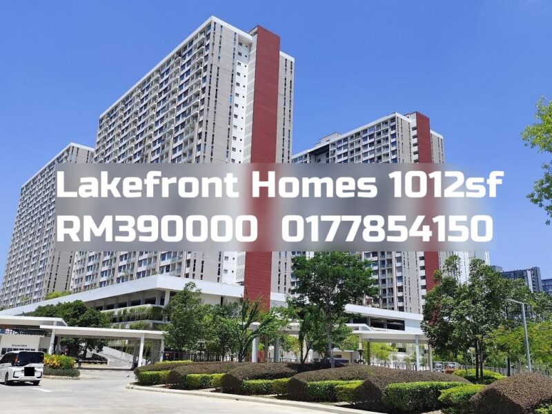 Lakefront Homes