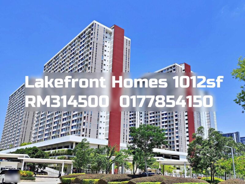 Lakefront Homes